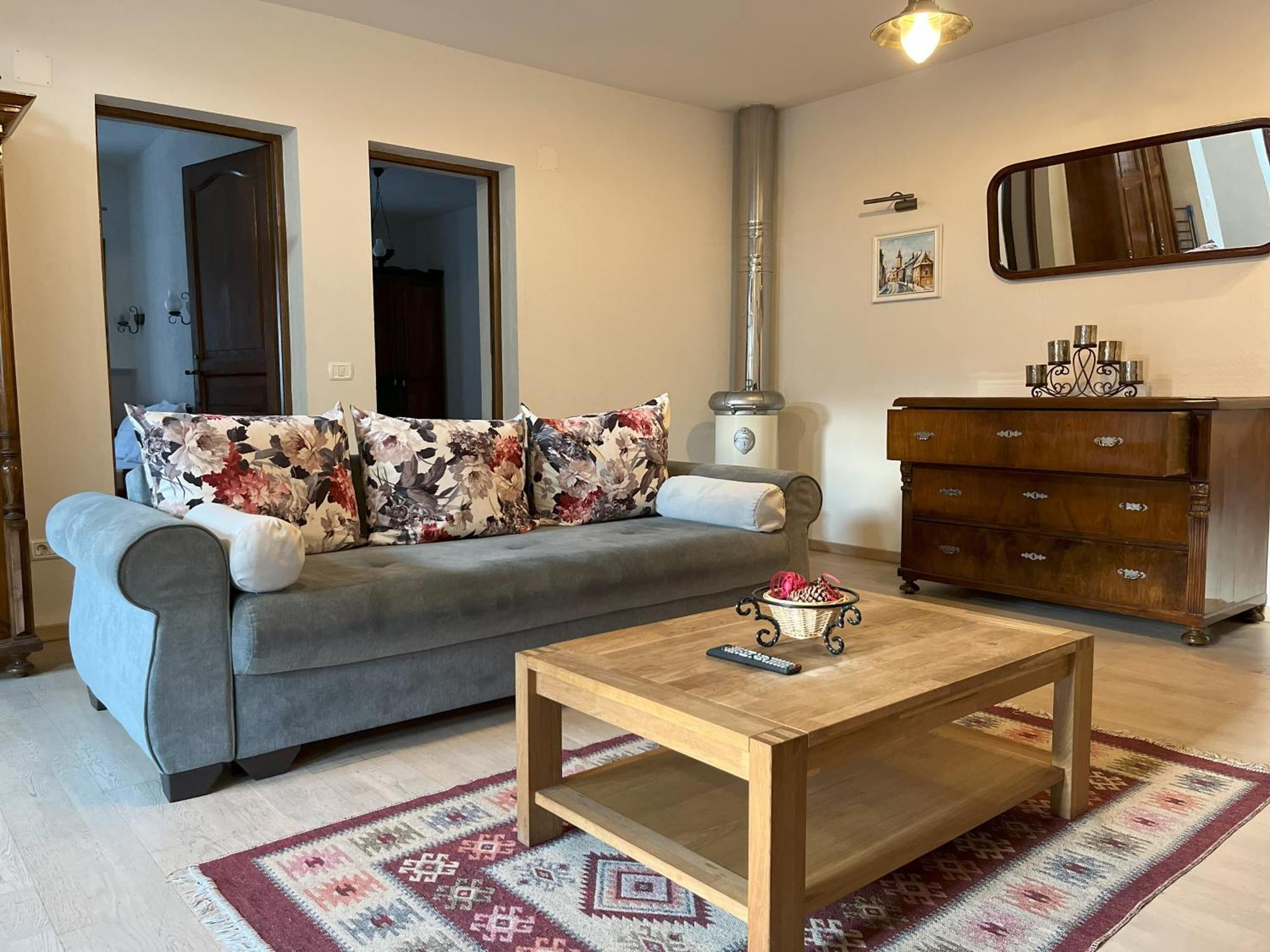Cozy Apartment Brașov Exterior foto